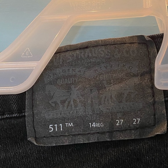 🔆Levi’s Jeans - Picture 5 of 8